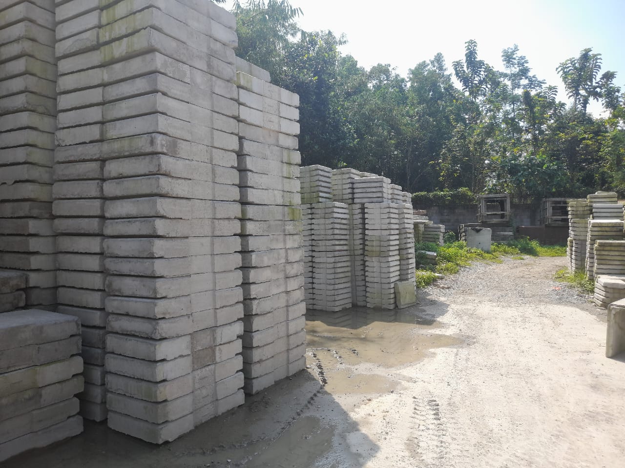 Cover U-Ditch Beton Precast SNI